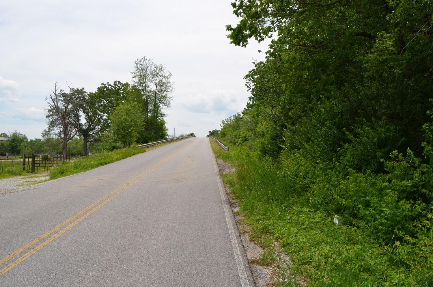 Cook Rd: Cook Rd, Crossville, TN 38555